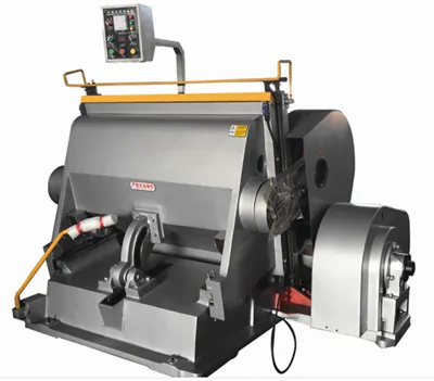 Működhet egy kartoncsomagoló gép magas páratartalmú környezetben?